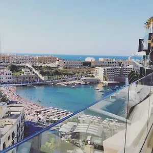 Отель Express - Malta By Ihg